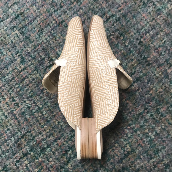 Kelly & Katie Loafers - Picture 7 of 12